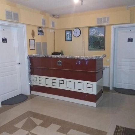 Lux Apartmani Nikola Vrnjačka Banja エクステリア 写真