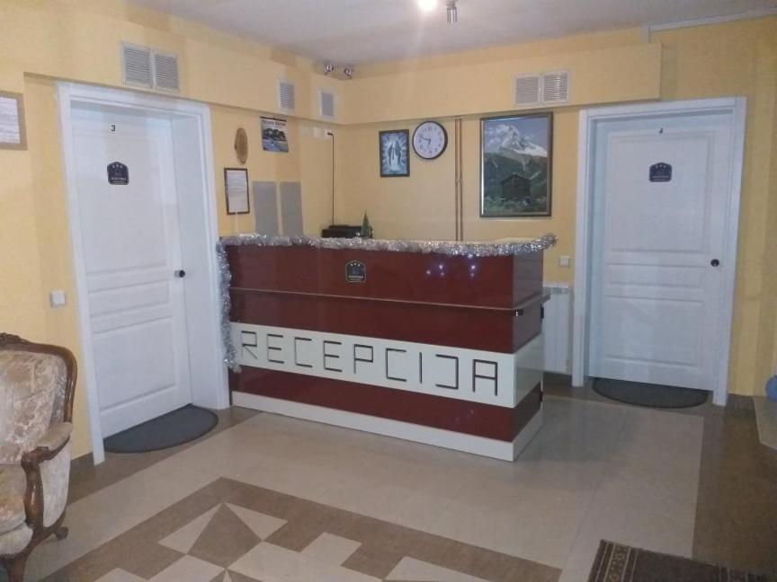 Lux Apartmani Nikola Vrnjačka Banja エクステリア 写真