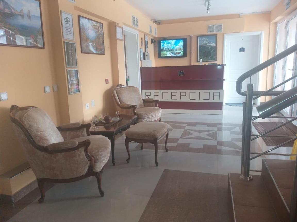 Lux Apartmani Nikola Vrnjačka Banja エクステリア 写真
